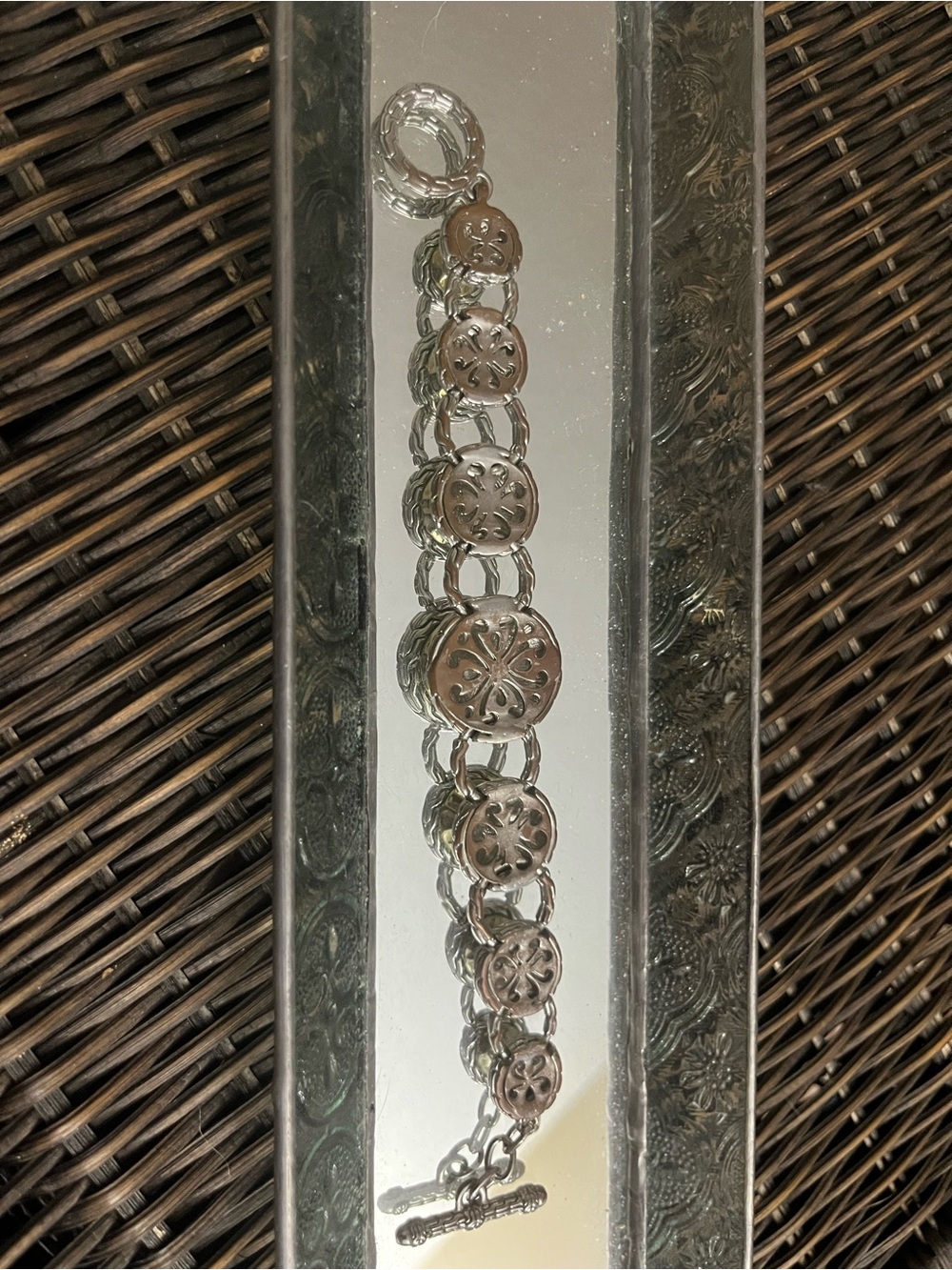 Silver-Tone Hammered Disc Link Bracelet - Unbranded - Picture 5 of 5